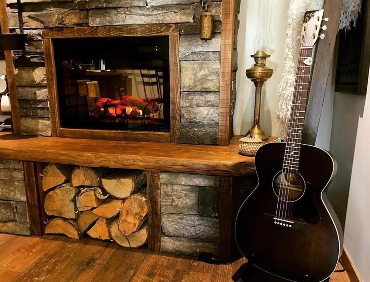 صن بيكس A Suite Retreat - Beyond Bed & Breakfast المظهر الخارجي الصورة
